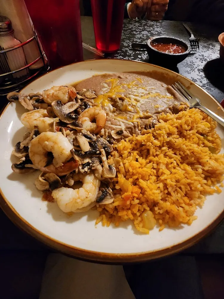 Shrimp in Garlic Tequila Sauce